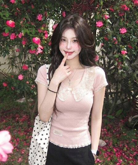 작은 대중 레이스 조각 핑크색 반팔 티셔츠 Chic 외국 가스 여름 새로운 고유 한 몸매 가꾸기 슬림해 보이는 맨위 여성 의류