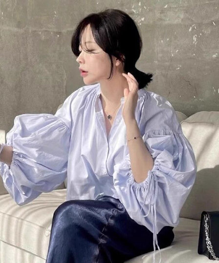 한국 chic 가을 작은 대중 디자인 센스 라운드 넥 작은 단추 레이스업 루즈핏 다용도 벌룬 소매 셔츠 맨위 여성