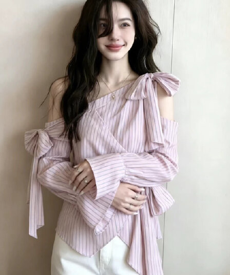 Chic 디자인 센스 긴팔 여성 셔츠 2026 봄 새로운 품격 연령 감소 스트라이프 오프숄더 셔츠