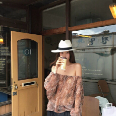批发优妮蒂 '罗曼蒂克'多穿法气质款一字肩女宽松显瘦休闲松弛感上衣