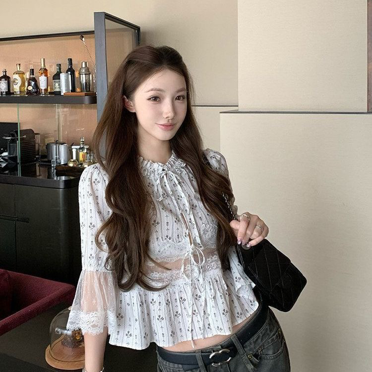 新款夏季蕾丝压褶绑带七分袖衬衫女百搭显瘦气质灯笼袖碎花  服裝批發女裝批發服飾貨源