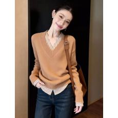 批发法式日常百搭<b class='q'>通勤</b>简约款卡其色上衣女2026早春条纹V领长袖针织衫