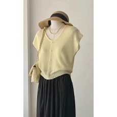 批发高级感超好看奶黄色短袖T恤女夏季新款洋气显白肌理感圆领针织衫