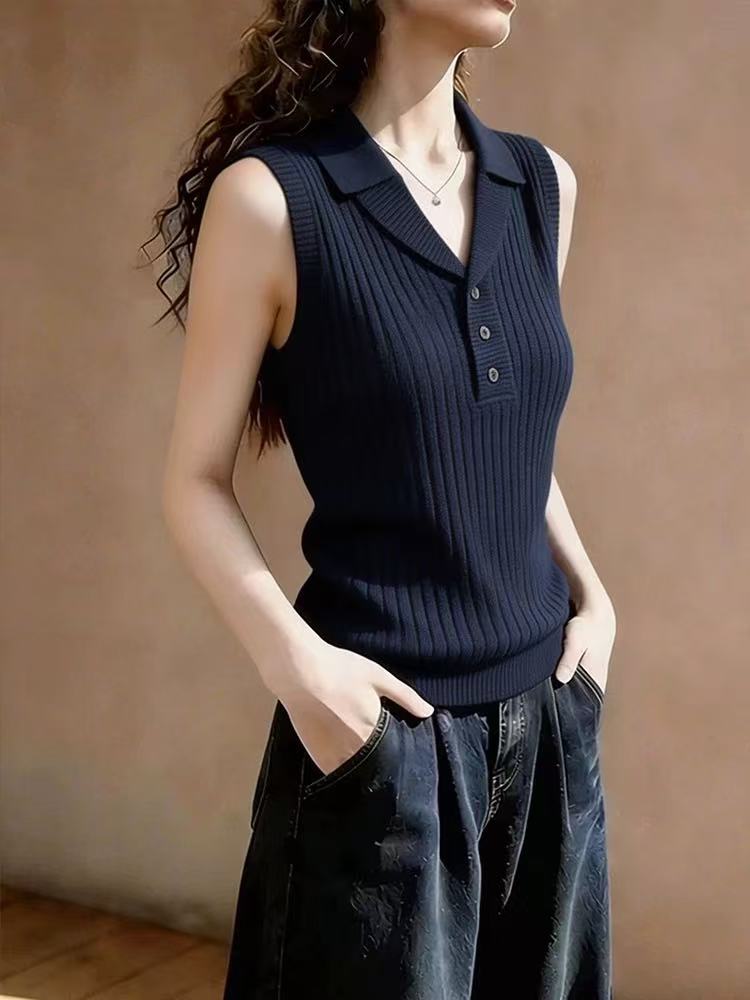 한 부서 숙련 된 해군 구덩이 기사 니트 작은 셔츠 2026 여름 새로운 POLO 칼라 패션 익스트림 제인 바람 민소매 조끼