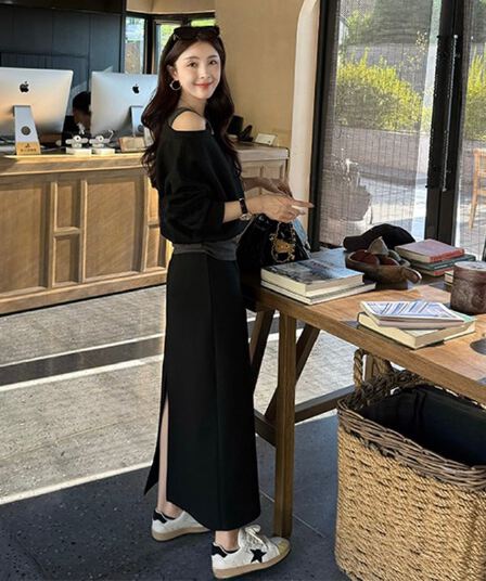 흔들어서 톤 폭발 2025 가을 새로운 페이크 레이어드 오프숄더 맨위 플러스 반 스커트 투피스 세트 세트