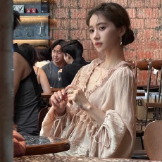 批发cunblvd常存 早春设计感蕾丝花边显瘦休闲百搭通勤亲肤衬衫上衣女