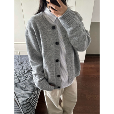 批发复古老钱风圆领针织衫外套男<b class='q'>女</b>秋季轻熟风穿搭<b class='q'>毛衣</b>慵懒松弛感<b class='q'>开衫</b>