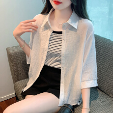 批发2026新款设计感<b class='q'>宽松</b>百搭防晒衬衫+针织吊带两件套