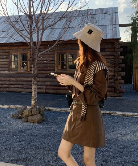 빅 사이즈 2026 가을 POLO 칼라 캐주얼 패션 워크웨어 치마 부서 버클 불규칙 품격 드레스 경기 숄