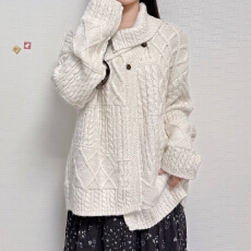 批发重工加厚立体麻花翻领毛衣外套女秋<b class='q'>冬</b>外搭宽松设计感百搭针织开衫