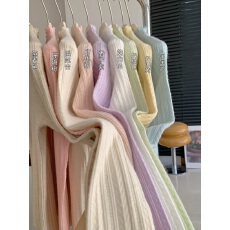 批发白色<b class='q'>打底衫</b>女秋冬季内搭2025新款半高领木耳边针织上衣高级感毛衣