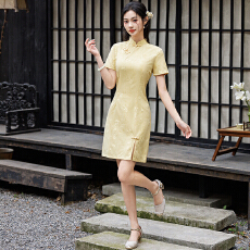 批发国潮短袖短款小个子改良旗袍复古修身显瘦立体花纹新中式连衣<b class='q'>裙</b>
