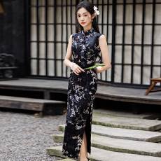 批发国风复古新中式印花丝绒长款开衩改良旗袍收腰显瘦无袖印花连衣裙