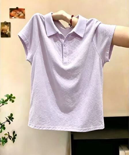 2026 슈퍼 화재 연령 감소 보라색 POLO 칼라 반팔 티셔츠 여성 여름 착용 가져 가라. 도파민 디자인 센스 작은 대중 맨위