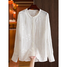 批发新中式时尚减龄<b class='q'>刺绣</b>盘扣气质小衫女2026春季新品时尚盘扣洋气<b class='q'>衬衫</b>