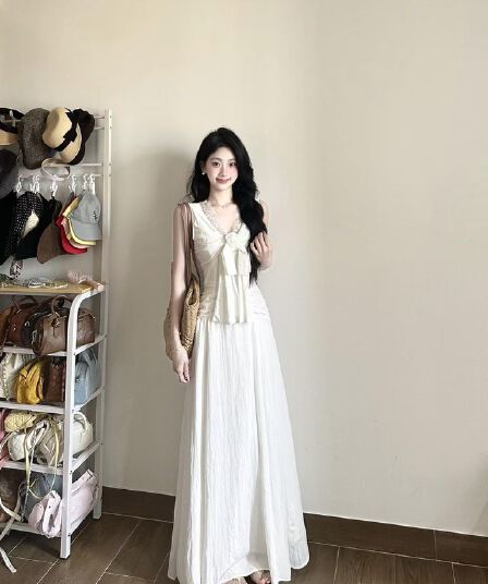 레이스 꽃 V넥 프랑스식 민소매 여성 드레스 여름 화이트 몸매 가꾸기 한 마디 롱 스커트 디자인 센스 작은 대중 치마