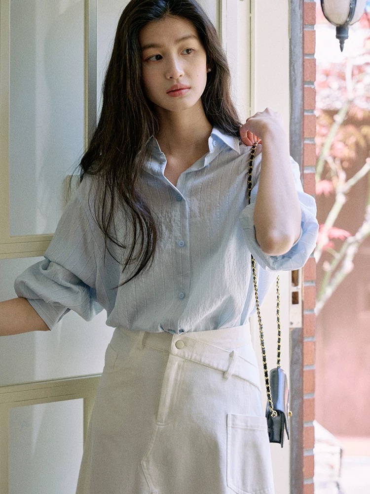 가벼움 일하는 날 스트라이프 긴팔 얇고 가벼운 여성 셔츠 여름 루즈핏 외부 가져 가라. 캐주얼 셔츠