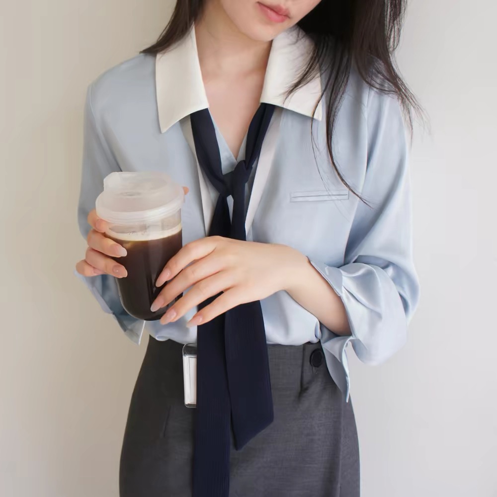 lost and found 배색 빛 하늘색 바보 빛 공단 화이트 칼라 수직 곡물 리본 나비 넥타이 긴팔 셔츠 품격
