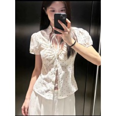 批发2026春夏新品女装甜辣风<b class='q'>修身</b>短袖V领府绸蝴蝶结饰衬衫上衣2180046