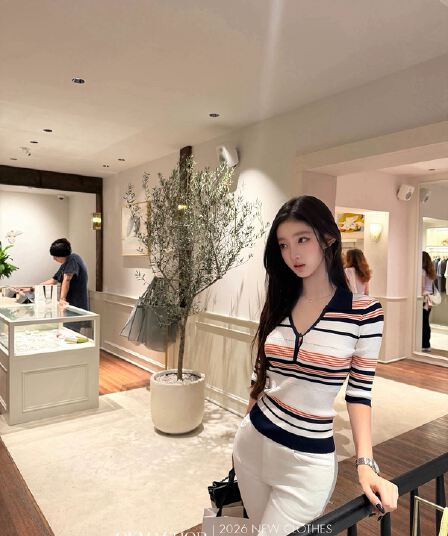 okmashop 오래된 돈 출퇴근 원단 단단한 실제로 질감 긍정적 인 어깨 중간 소매 배색 몸매 가꾸기 스트라이프 니트 스웨터