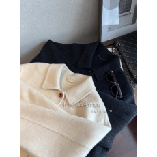 批发品相绝绝子~又暖又奢宽松<b class='q'>衬衫</b>领澳毛浣熊绒短款大衣