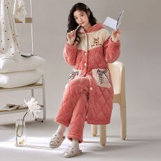 批发【舒雅】冬季睡衣女提花蛋糕绒三层夹棉<b class='q'>宽松</b>连帽长袍家居服套装
