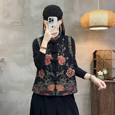 批发实拍新中式重工刺绣开衫盘扣立领复古汉服马甲外套