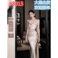 批发JAYKY YANG【月影琉璃】荡领蕾丝拼接吊带裙抽褶设计显瘦缎面长裙