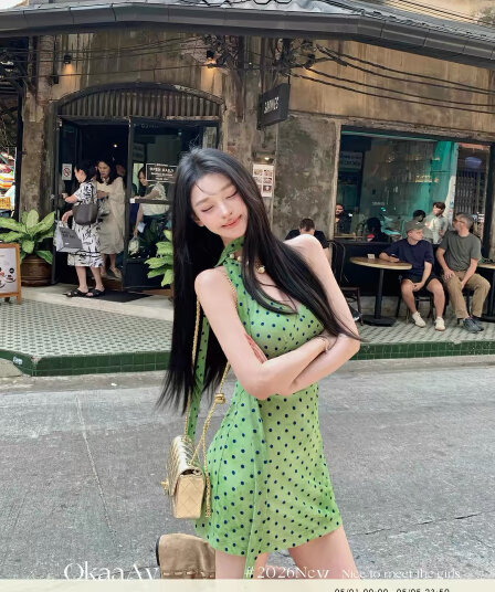 okaaay 에덴 여행 여름 프랑스식 레트로 휴가 바람 도트 무늬 행침 목 V넥 꼬집기 허리 드레스