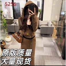 批发OS&oneshow2025冬款显瘦宽松慵懒感上衣裙子时尚减龄休闲套装裙