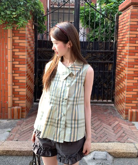 mucha 나무 차 닦아내 라. 차 の 여름 비스듬한 베이비 칼라 체크무늬 민소매 여성 셔츠 루즈핏 한 마디 싱글 줄 버튼 맨위