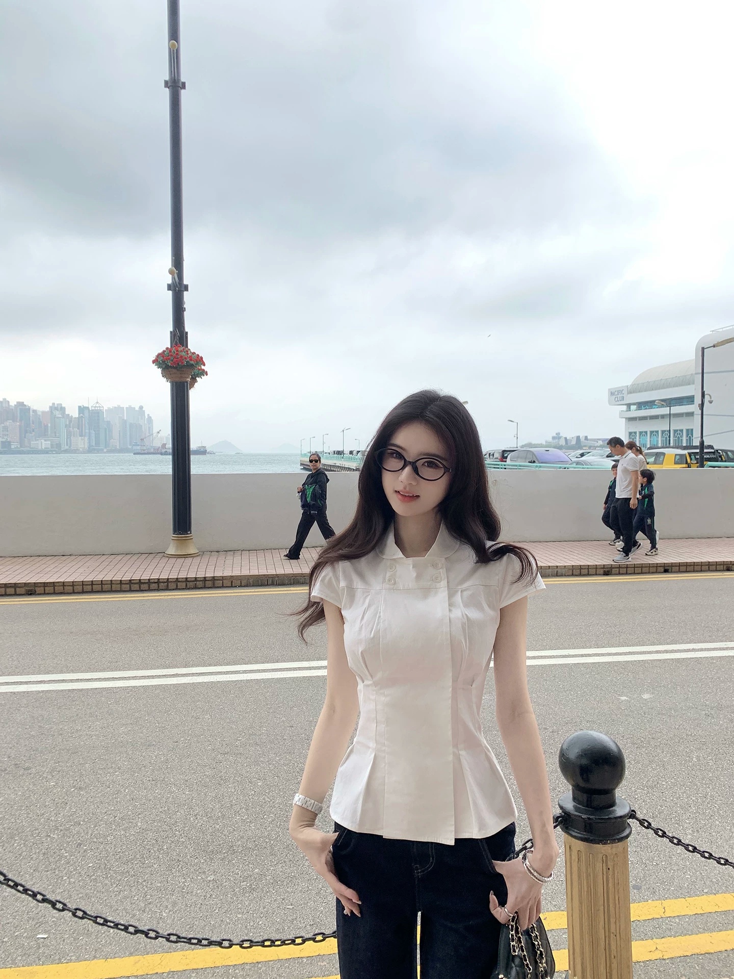 famouswang 여름 새로운 연령 감소 miu 부서 꿈 링 슬림해 보이는 허리 수축 학원 반팔 셔츠 맨위
