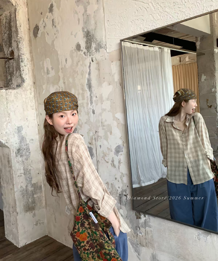 diamond 역순 스타일 얕은 살구 체크무늬 셔츠 레트로 그리드 폴로 칼라 루즈핏 긴팔 셔츠 캐주얼 맨위