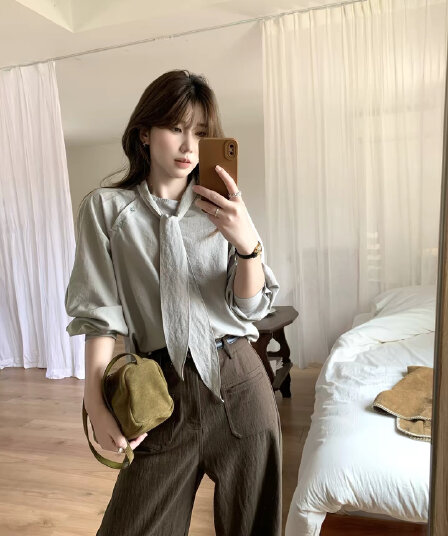 berry 안녕하세요. 너 그리고 해피 대 격통 맞춤 회색 녹색 품격 디스플레이 화이트 레이스업 여성 셔츠 느긋한 디자인 센스 맨위