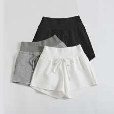 批发实拍2026夏季新款辣妹运动孕妇短裤抽绳瑜伽包臀显瘦低腰<b class='q'>热裤</b>女