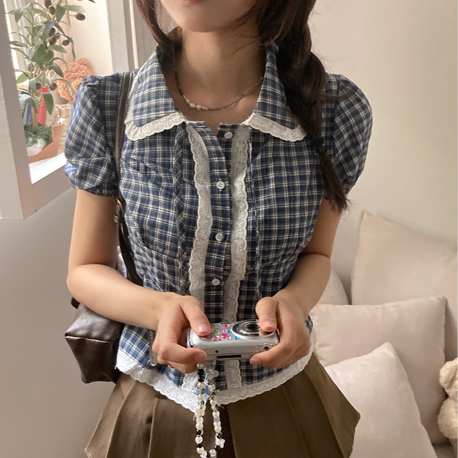 여름 새로운 한 부서 작은 청신 레이스업 디자인 센스 귀여운 레이스 체크무늬 작은 키 반팔 셔츠 여성