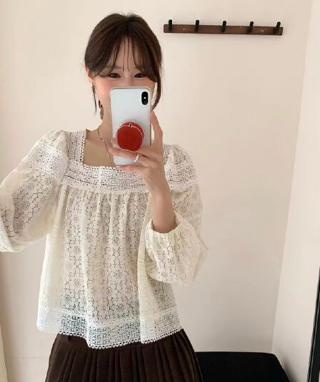 가을 패션 무거운 작업 홀로우 아웃 꽃 자수 패치워크 레이스 광장 칼라 연령 감소 귀여운 인형 셔츠 긴팔 셔츠 여성
