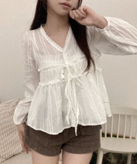 한 부서 가을 새로운 부드러운 바람 루즈핏 패치워크 레이스 V넥 레이스업 디자인 연령 감소 슬림해 보이는 다용도 여성 셔츠
