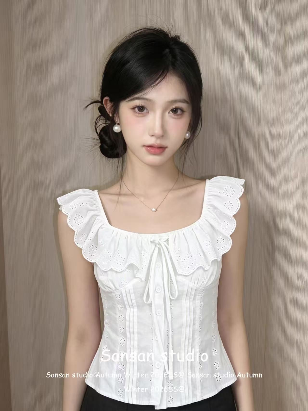 프랑스식 프릴 반팔 여성 셔츠 여름 착용 가져 가라. 화이트 셔츠 작은 셔츠 허리 수축 슬림해 보이는 연령 감소 달콤함 맨위