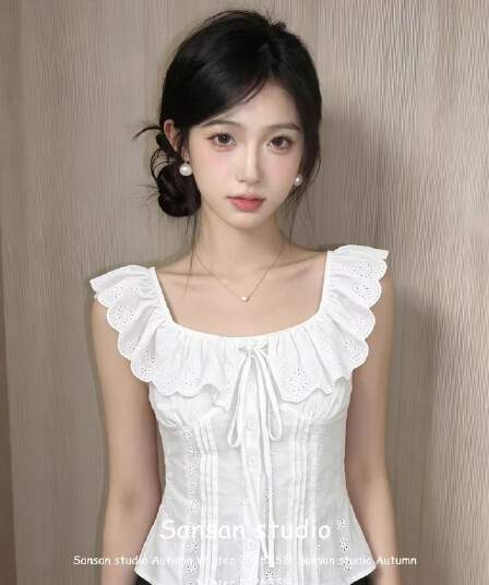 프랑스식 프릴 반팔 여성 셔츠 여름 착용 가져 가라. 화이트 셔츠 작은 셔츠 허리 수축 슬림해 보이는 연령 감소 달콤함 맨위