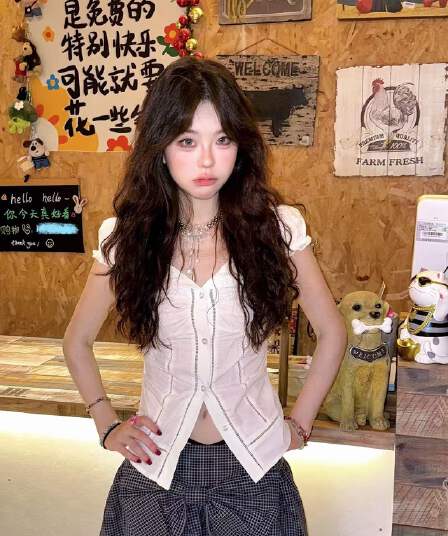한 부서 고급 센스 반팔 여성 셔츠 여름 거품 소매 셔츠 작은 셔츠 몸매 가꾸기 슬림해 보이는 허리 수축 핫걸 맨위 트렌디