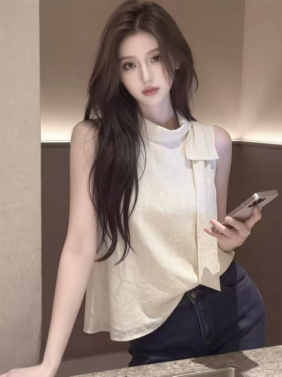 올해 인기 프랑스식 사소한 민소매 작은 맨위 여성 2026 새로운 슈퍼 화재 연령 감소 여름 아름다운 디자인 센스 셔츠