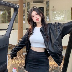 批发高级感美式复古PU皮长袖外套<b class='q'>女</b>秋季宽松显瘦气质咖色<b class='q'>夹克</b>机车服