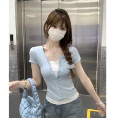 40支1*1纯棉 法式chic气质夏季新款撞色假两件纽扣修身短袖T恤女