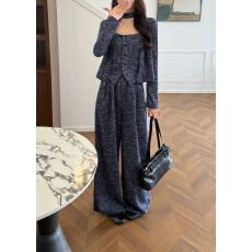 批发<b class='q'>韩版</b>复古设计感开衫外套+吊带背心+休闲阔腿裤＋飘带挂脖4件套女