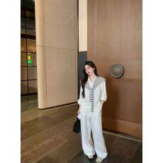 批发新款简约通勤慵懒休闲风长袖<b class='q'>衬衫</b>+松紧腰阔腿<b class='q'>裤</b>+<b class='q'>披肩</b>3件套