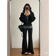 批发韩系休闲风连帽修身开衫上衣高腰显瘦微喇<b class='q'>裤</b>运动套装三件套