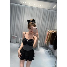 批发法式气质纯欲<b class='q'>丝绒</b>蝴蝶结吊带上衣女秋冬高腰蓬蓬裙<b class='q'>套装</b>