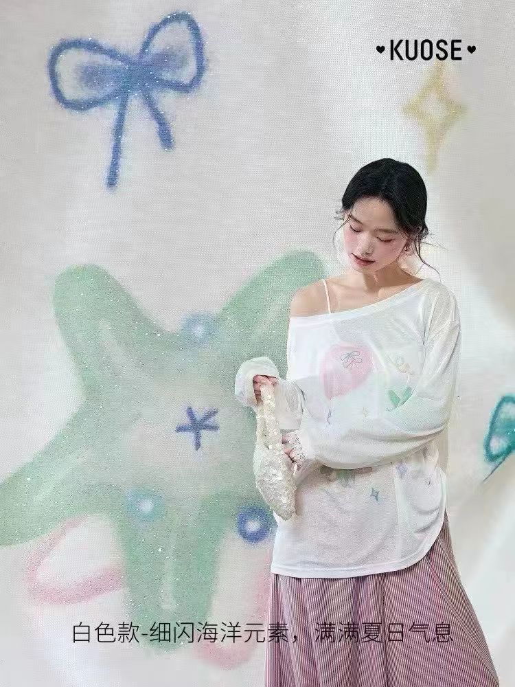 화이트 오프숄더 맨위 긴팔 블라우스 티셔츠 2026 봄 착용 가져 가라. 새로운 여성 의류 파란색 비스듬한 어깨 얇은