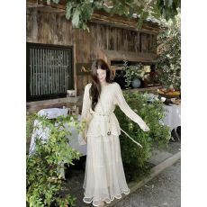 批发白色吊带连衣裙子女夏季2026新款海边度假长裙<b class='q'>打底衫</b>两件套